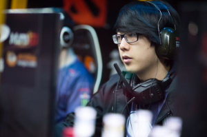 Aui_2000